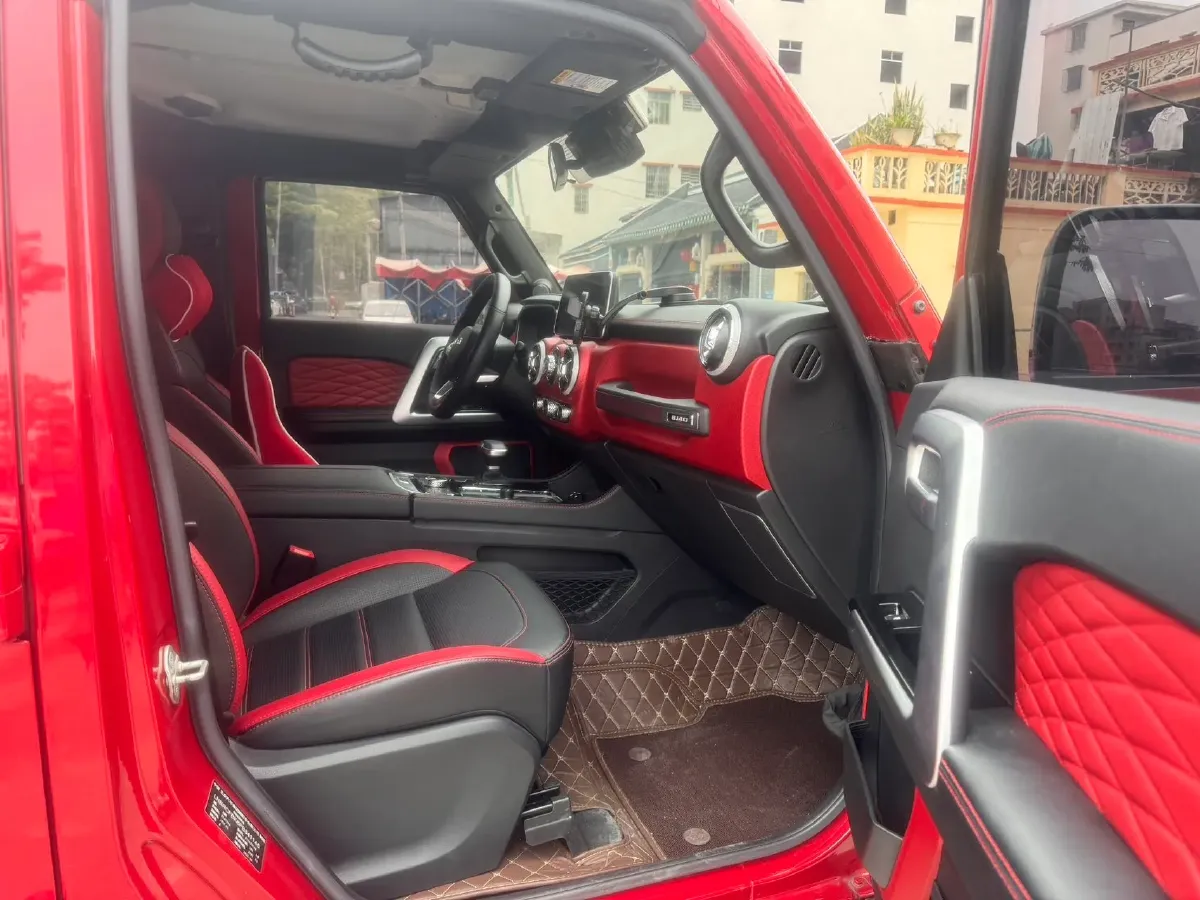2023 Beijing BJ40 2.0T 224HP L4 8AT,autocango,china used car exporter,china ev exporter,chinese used car exporter,chinese used ev exporter