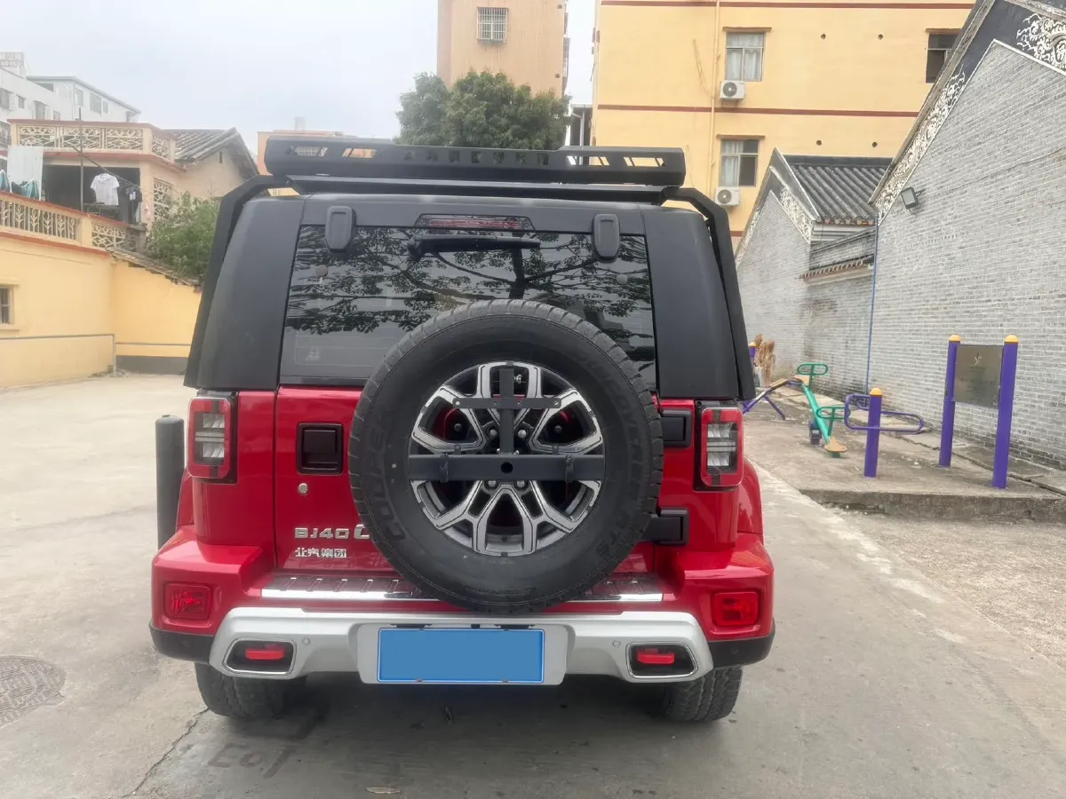 2023 Beijing BJ40 2.0T 224HP L4 8AT,autocango,china used car exporter,china ev exporter,chinese used car exporter,chinese used ev exporter