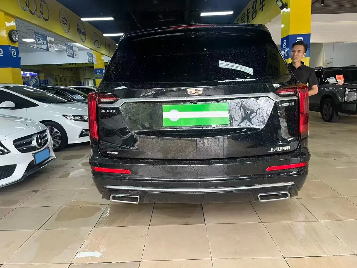 2020 Cadillac XT6 2.0T 237HP L4 9AT,autocango,china used car exporter,china ev exporter,chinese used car exporter,chinese used ev exporter