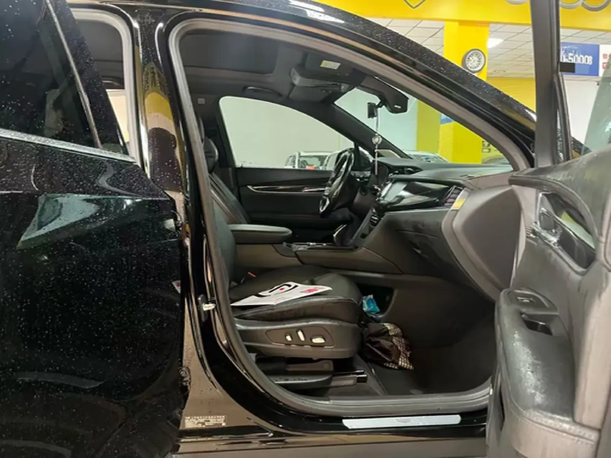 2020 Cadillac XT6 2.0T 237HP L4 9AT,autocango,china used car exporter,china ev exporter,chinese used car exporter,chinese used ev exporter