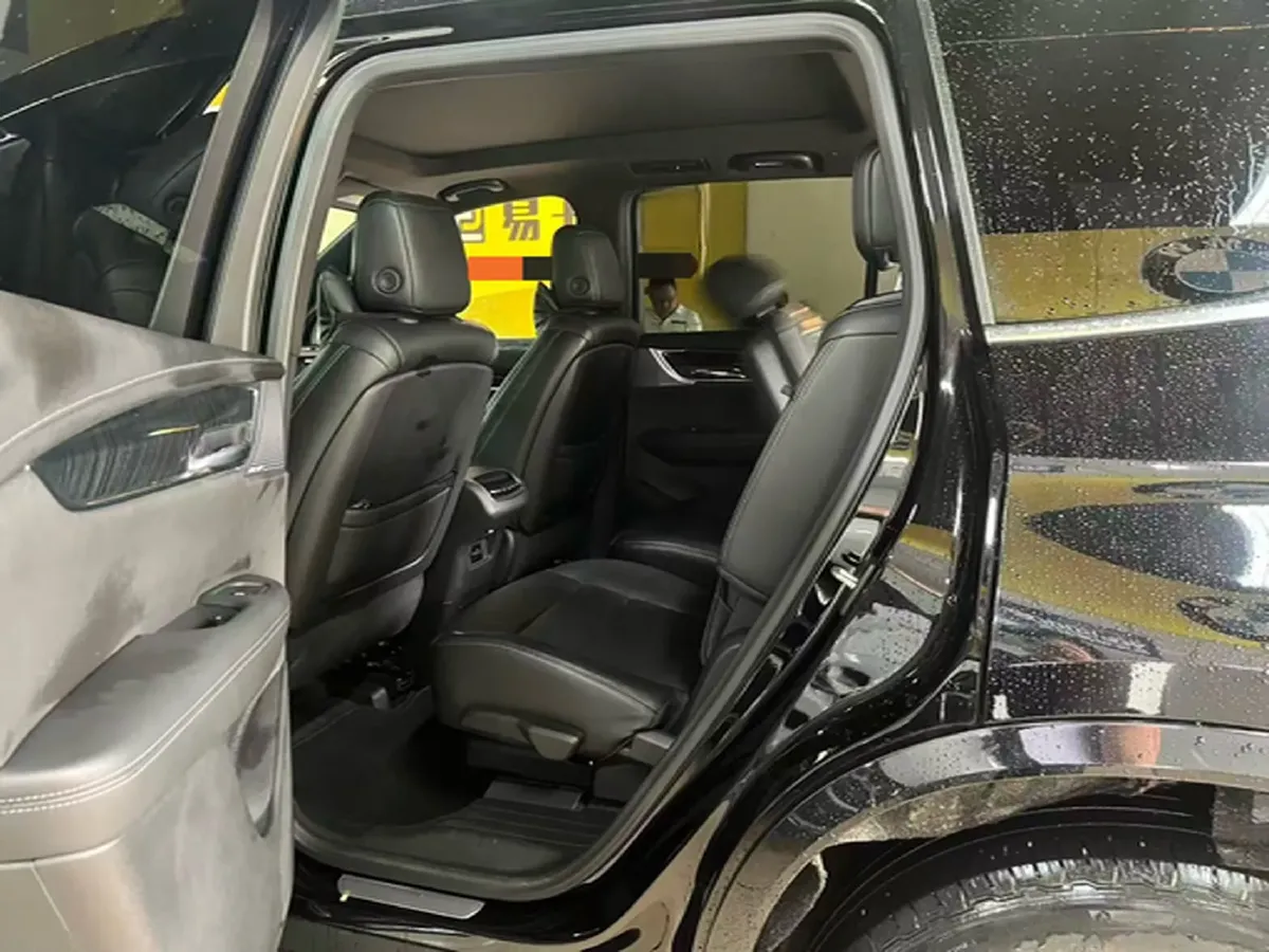 2020 Cadillac XT6 2.0T 237HP L4 9AT,autocango,china used car exporter,china ev exporter,chinese used car exporter,chinese used ev exporter