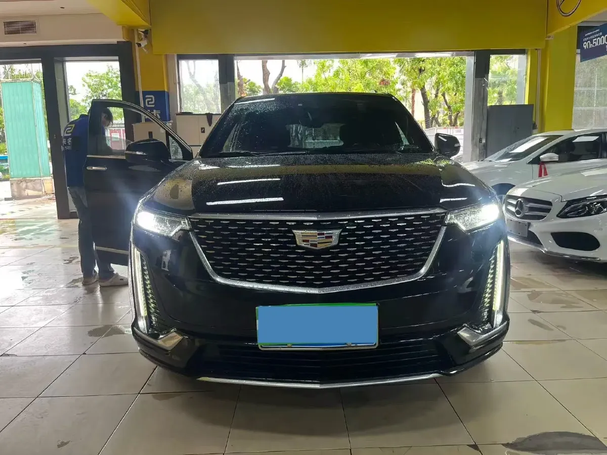 2020 Cadillac XT6 2.0T 237HP L4 9AT,autocango,china used car exporter,china ev exporter,chinese used car exporter,chinese used ev exporter