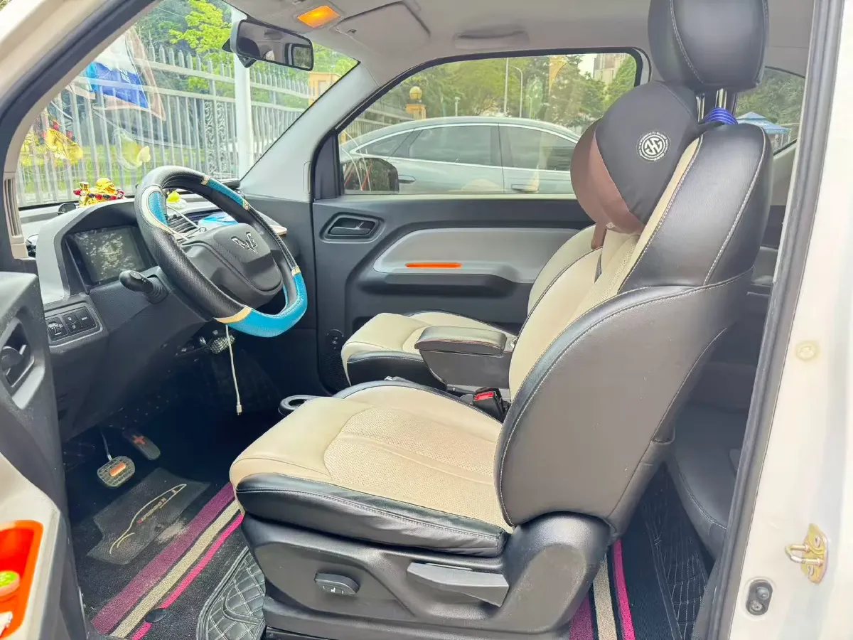 2020 WuLing HongGuang MINI EV BEV 13.8KWH,autocango,china used car exporter,china ev exporter,chinese used car exporter,chinese used ev exporter