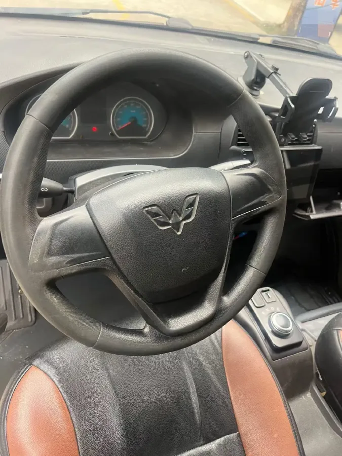 2021 WuLing EV50 BEV 41.86KWH,autocango,china used car exporter,china ev exporter,chinese used car exporter,chinese used ev exporter