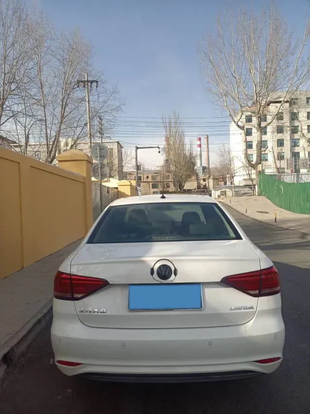 2019 Volkswagen Polo 1.5L 113HP L4 5MT,autocango,china used car exporter,china ev exporter,chinese used car exporter,chinese used ev exporter