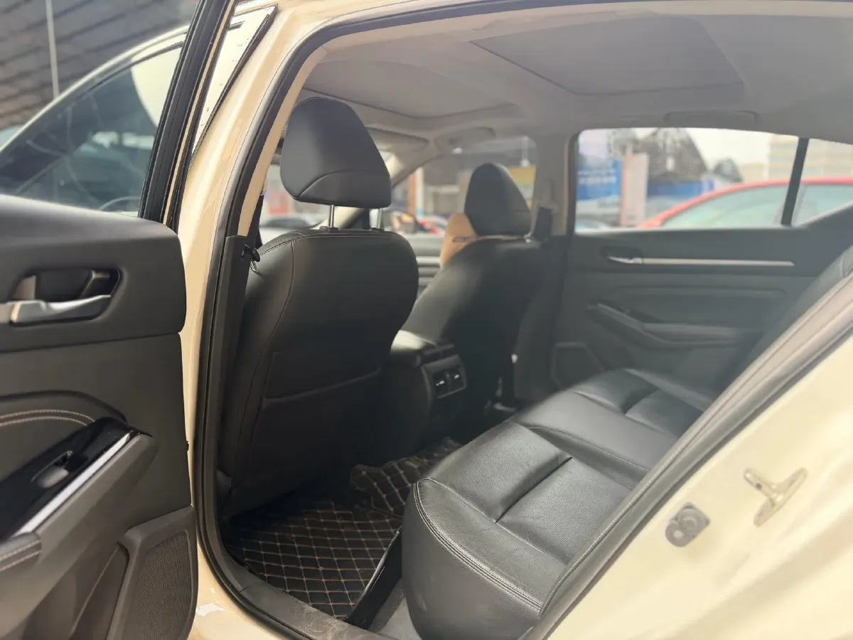 2021 Nissan Teana 2.0L 156HP L4 CVT,autocango,china used car exporter,china ev exporter,chinese used car exporter,chinese used ev exporter