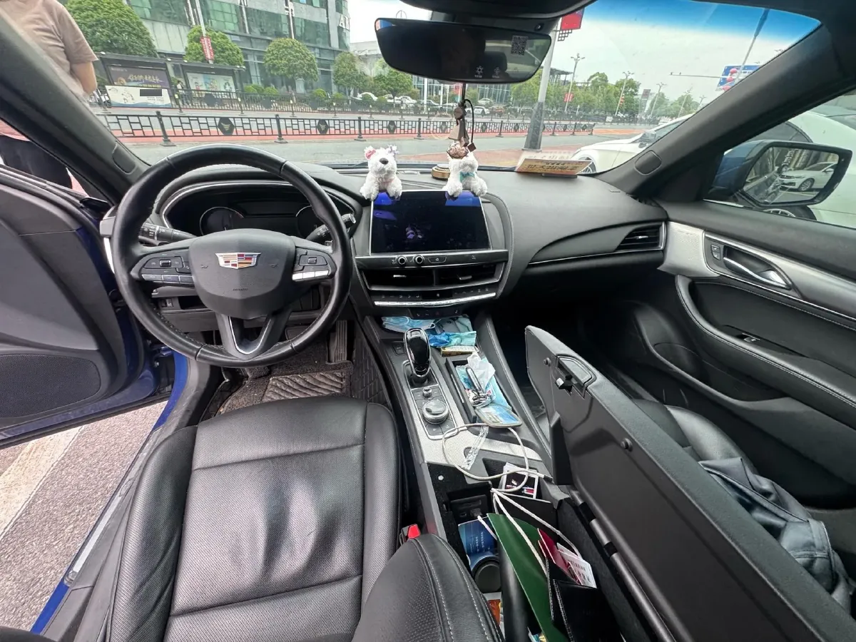 2020 Cadillac CT5 2.0T 241HP L4 10AT,autocango,china used car exporter,china ev exporter,chinese used car exporter,chinese used ev exporter