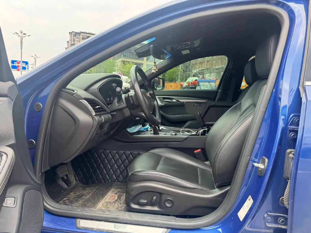 2020 Cadillac CT5 2.0T 241HP L4 10AT,autocango,china used car exporter,china ev exporter,chinese used car exporter,chinese used ev exporter