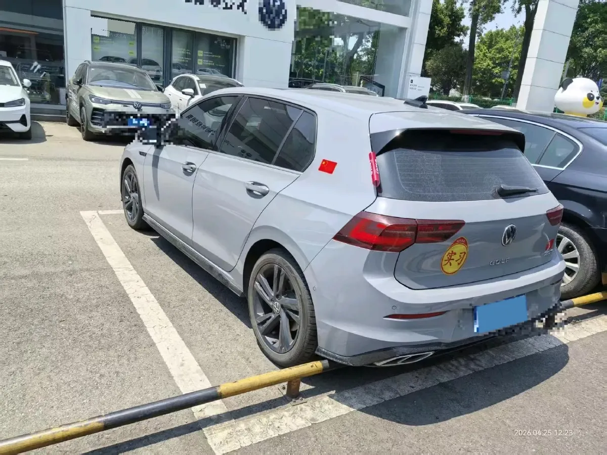 2023 Volkswagen Golf 1.4T 150HP L4 7DCT,autocango,china used car exporter,china ev exporter,chinese used car exporter,chinese used ev exporter