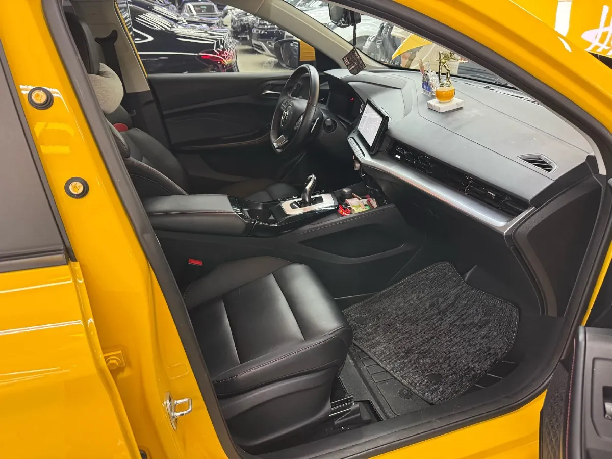 2021 MG 5 1.5T 173HP L4 7DCT,autocango,china used car exporter,china ev exporter,chinese used car exporter,chinese used ev exporter