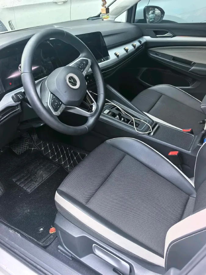 2021 Volkswagen Golf 1.4T 150HP L4 7DCT,autocango,china used car exporter,china ev exporter,chinese used car exporter,chinese used ev exporter