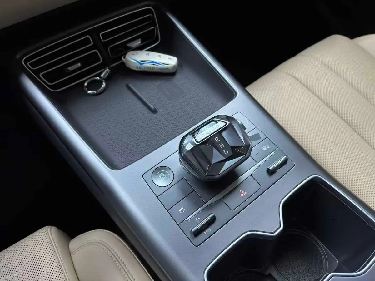 2025 BYD Song Pro 1.5L 101HP L4 E-CVT PHEV 12.9KWH,autocango,china used car exporter,china ev exporter,chinese used car exporter,chinese used ev exporter