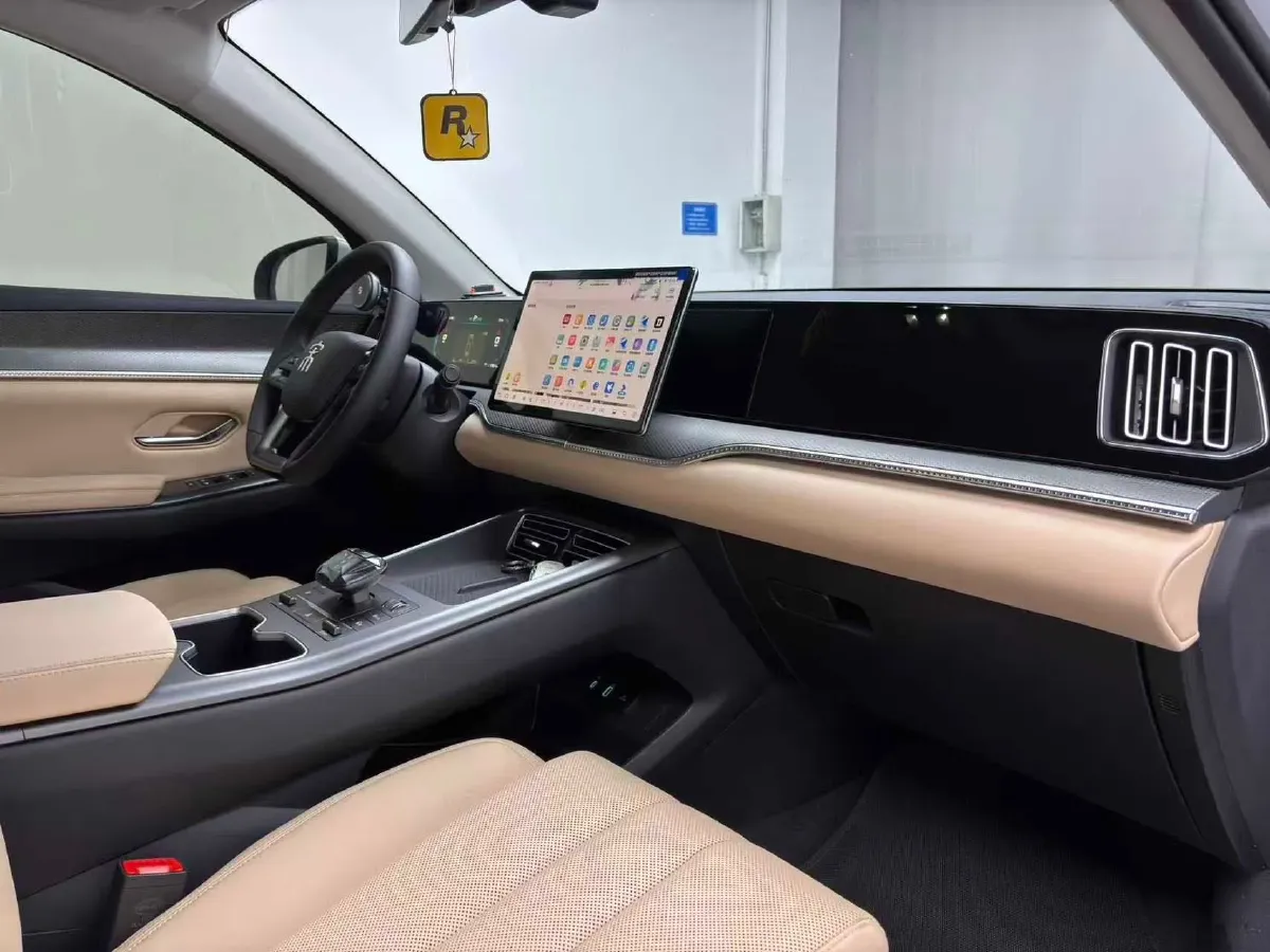 2025 BYD Song Pro 1.5L 101HP L4 E-CVT PHEV 12.9KWH,autocango,china used car exporter,china ev exporter,chinese used car exporter,chinese used ev exporter