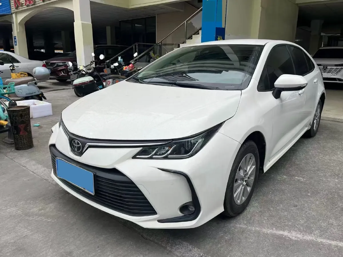 2022 Toyota Corolla 1.2T 116HP L4 CVT,autocango,china used car exporter,china ev exporter,chinese used car exporter,chinese used ev exporter