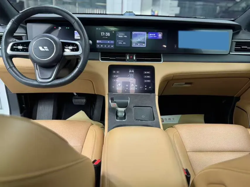 2021 Li ONE Range Extended 131HP REEV 40.5KWH,autocango,china used car exporter,china ev exporter,chinese used car exporter,chinese used ev exporter