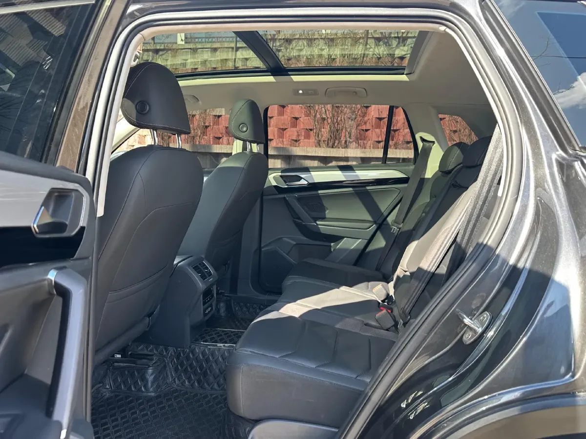 2022 Volkswagen Tayron 1.4T 150HP L4 7DCT,autocango,china used car exporter,china ev exporter,chinese used car exporter,chinese used ev exporter