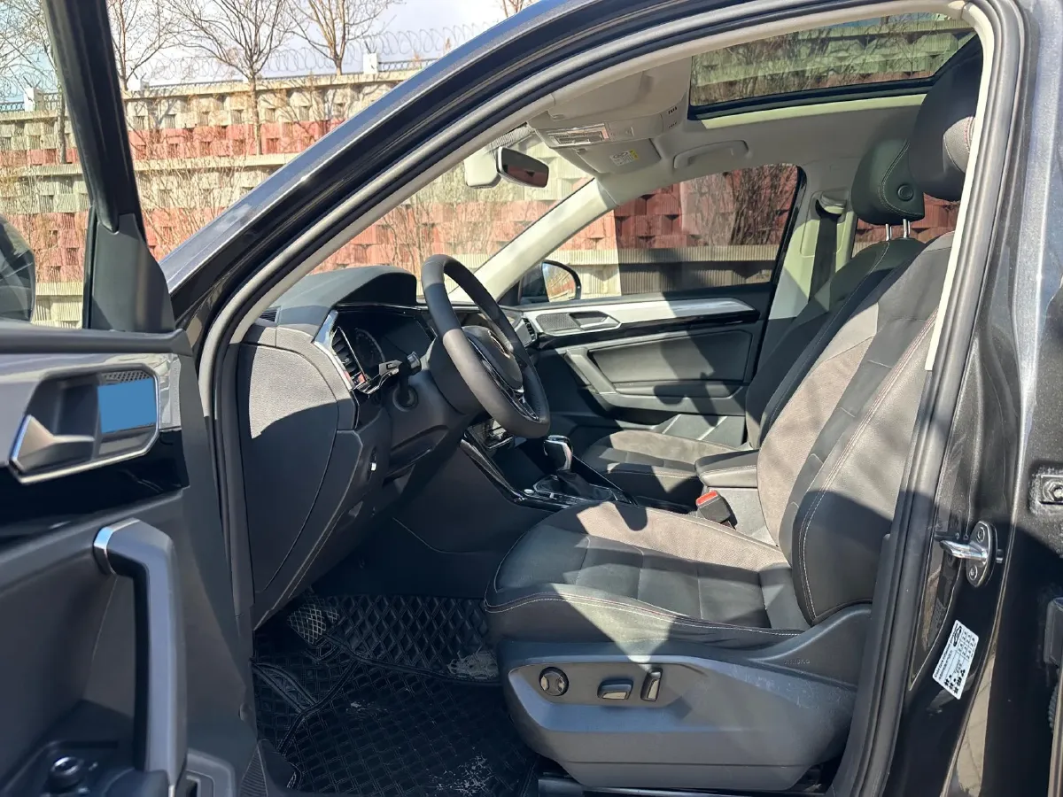 2022 Volkswagen Tayron 1.4T 150HP L4 7DCT,autocango,china used car exporter,china ev exporter,chinese used car exporter,chinese used ev exporter