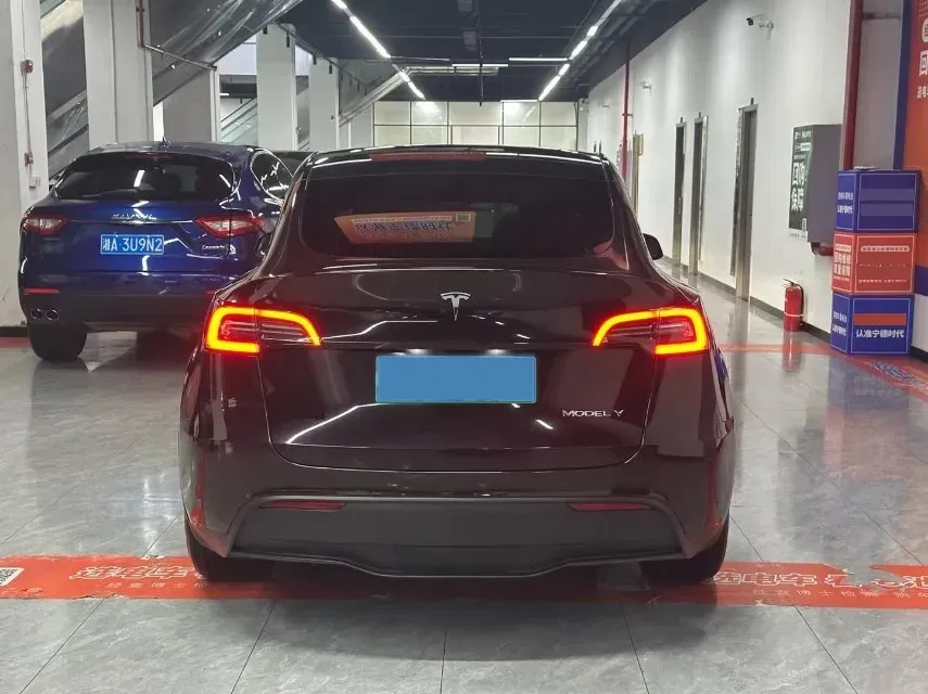 2022 Tesla Model Y BEV 60KWH,autocango,china used car exporter,china ev exporter,chinese used car exporter,chinese used ev exporter