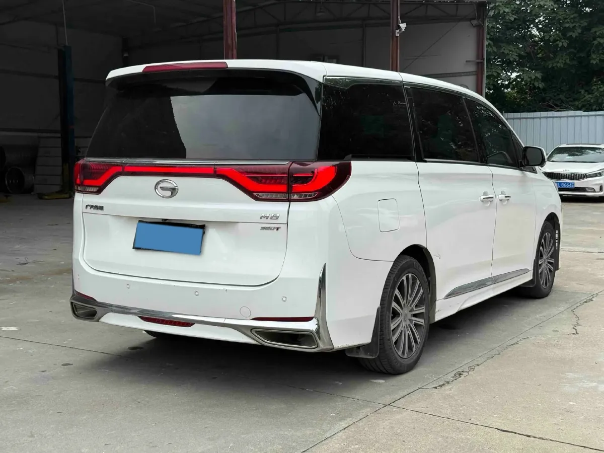 2021 GAC Trumpchi M8 2.0T 252HP L4 8AT,autocango,china used car exporter,china ev exporter,chinese used car exporter,chinese used ev exporter