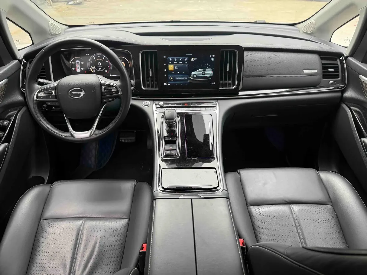 2021 GAC Trumpchi M8 2.0T 252HP L4 8AT,autocango,china used car exporter,china ev exporter,chinese used car exporter,chinese used ev exporter