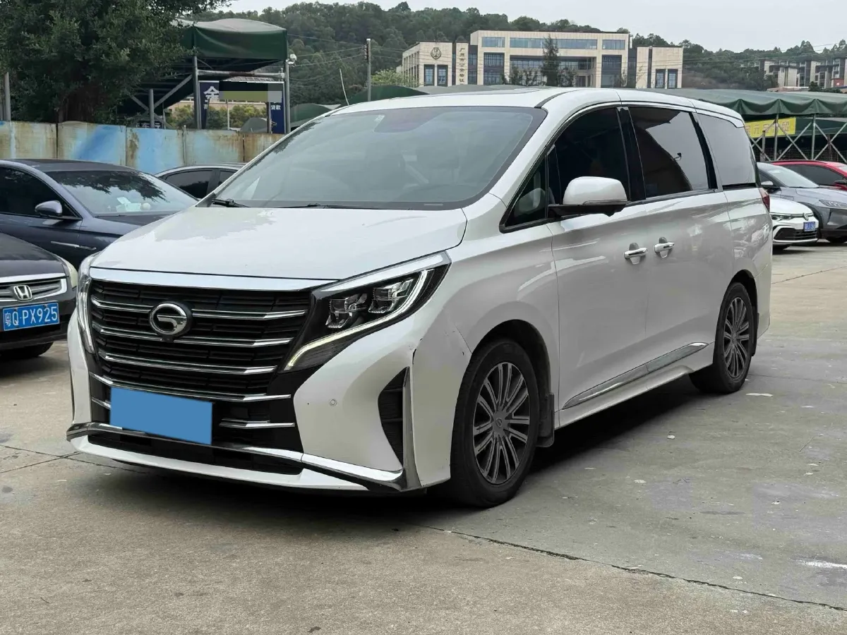 2021 GAC Trumpchi M8 2.0T 252HP L4 8AT,autocango,china used car exporter,china ev exporter,chinese used car exporter,chinese used ev exporter