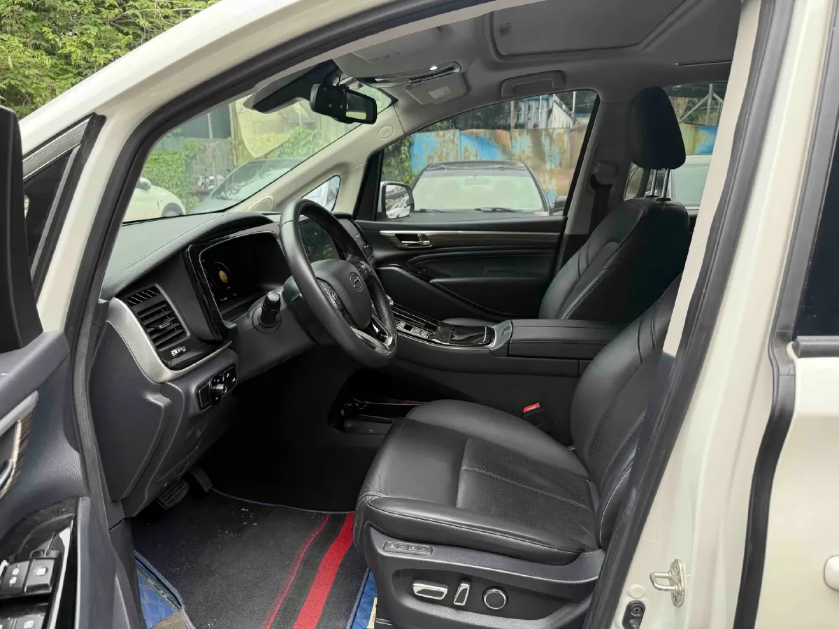 2021 GAC Trumpchi M8 2.0T 252HP L4 8AT,autocango,china used car exporter,china ev exporter,chinese used car exporter,chinese used ev exporter