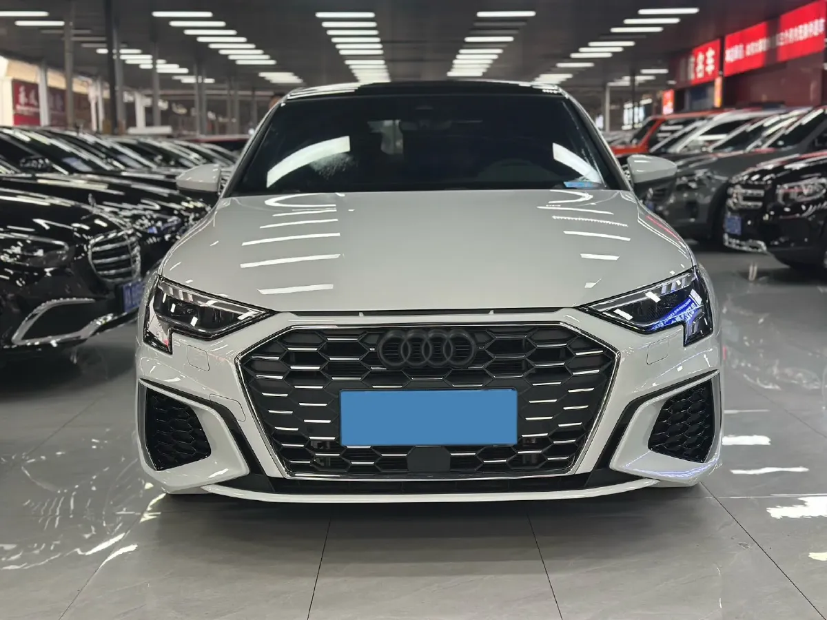 2022 Audi A3 1.4T 150HP L4 7DCT,autocango,china used car exporter,china ev exporter,chinese used car exporter,chinese used ev exporter