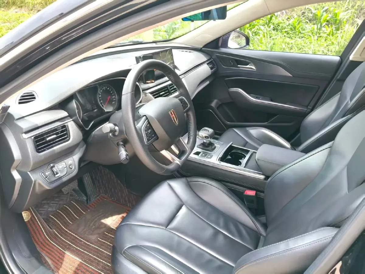 2022 HongQi H5 1.5T 169HP L4 7DCT,autocango,china used car exporter,china ev exporter,chinese used car exporter,chinese used ev exporter