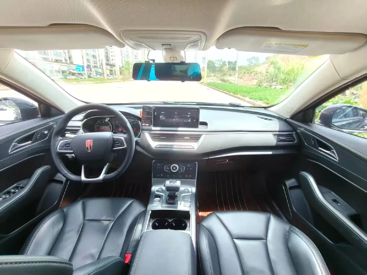 2022 HongQi H5 1.5T 169HP L4 7DCT,autocango,china used car exporter,china ev exporter,chinese used car exporter,chinese used ev exporter