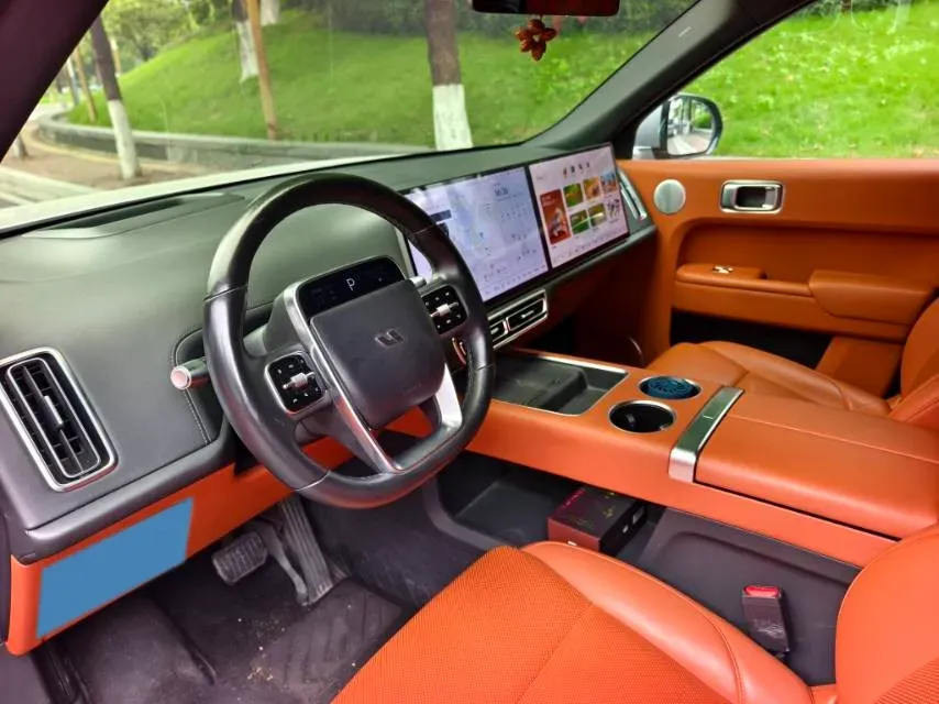 2023 Li L8 Range Extended 154HP REEV 40.9KWH,autocango,china used car exporter,china ev exporter,chinese used car exporter,chinese used ev exporter