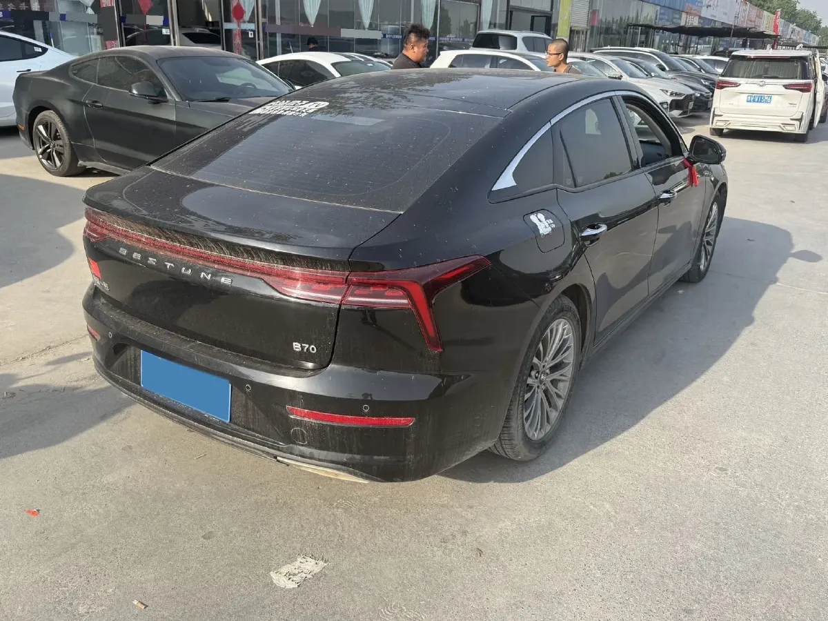 2023 Bestune B70 1.5T 169HP L4 7DCT,autocango,china used car exporter,china ev exporter,chinese used car exporter,chinese used ev exporter