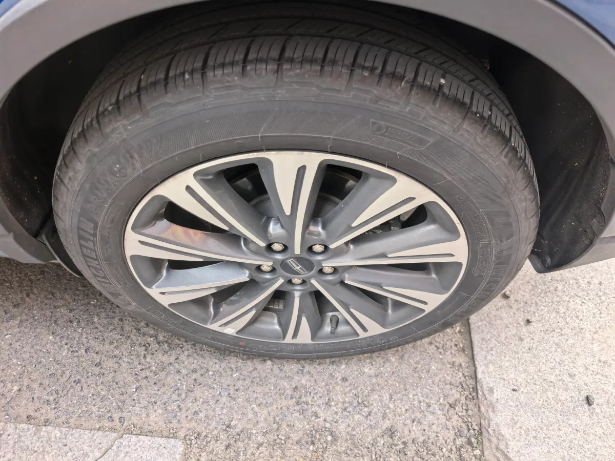 2022 Lincoln Corsair 2.0T 245HP L4 8AT,autocango,china used car exporter,china ev exporter,chinese used car exporter,chinese used ev exporter