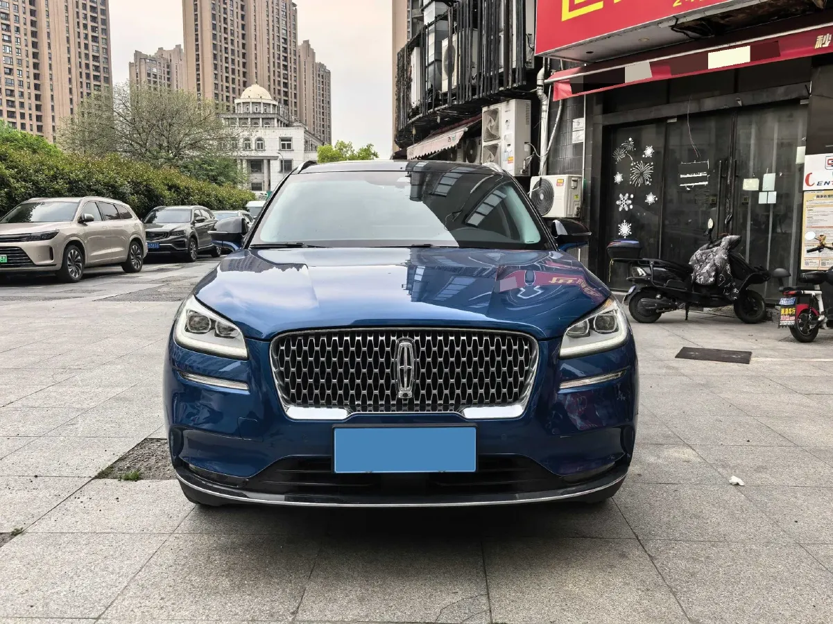 2022 Lincoln Corsair 2.0T 245HP L4 8AT,autocango,china used car exporter,china ev exporter,chinese used car exporter,chinese used ev exporter