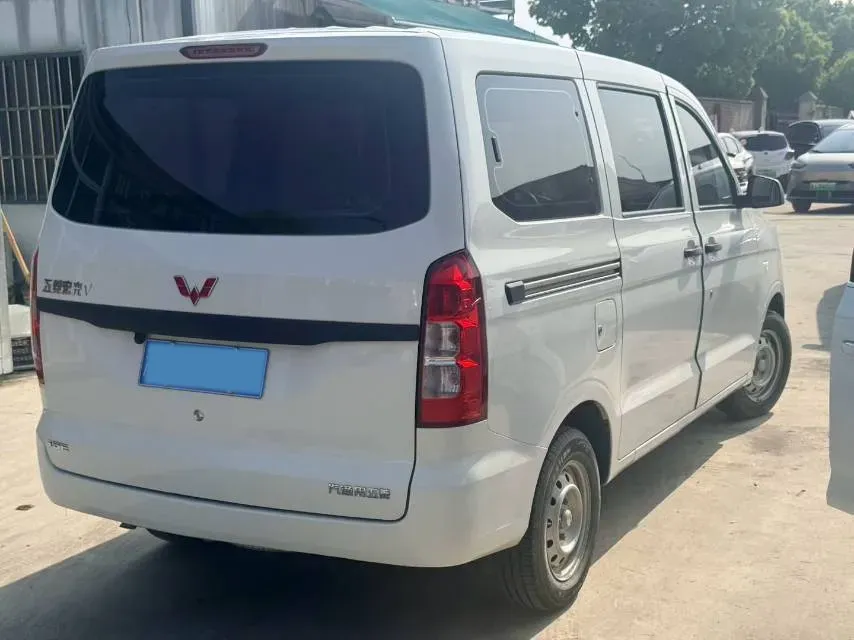 2021 ChangAn KuaYue KuaYueWang X3 1.6L 122HP L4 5MT,autocango,china used car exporter,china ev exporter,chinese used car exporter,chinese used ev exporter