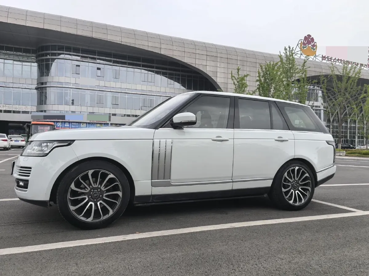 2017 Land Rover Range Rover 3.0T 340HP V6 8AT,autocango,china used car exporter,china ev exporter,chinese used car exporter,chinese used ev exporter
