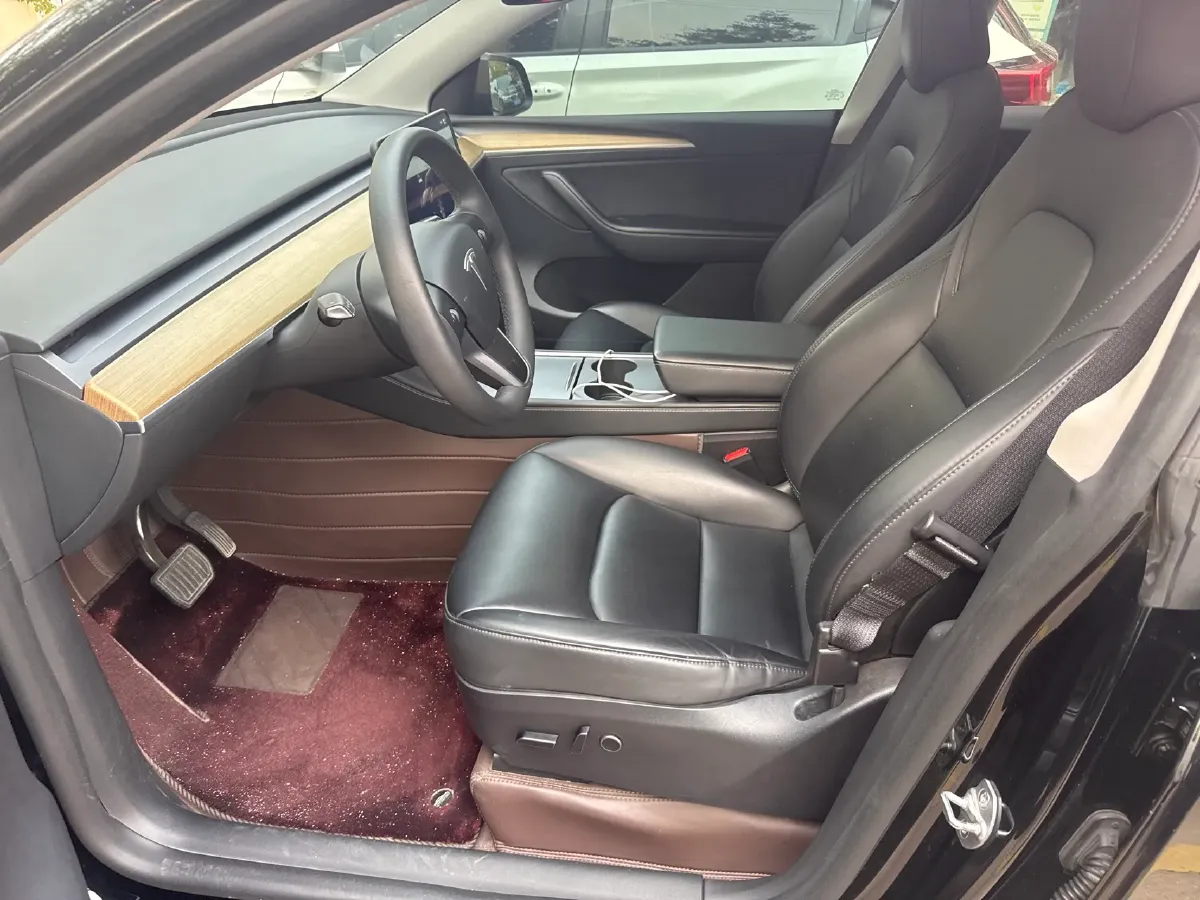 2022 Tesla Model Y BEV 60KWH,autocango,china used car exporter,china ev exporter,chinese used car exporter,chinese used ev exporter