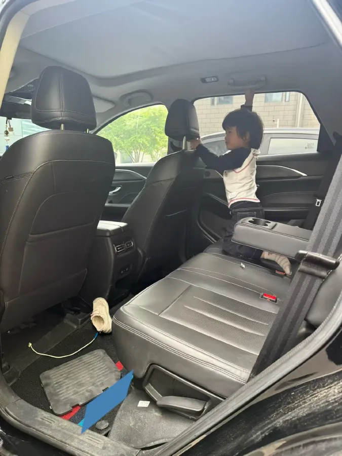 2022 Jetour X90 2.0T 254HP L4 7DCT,autocango,china used car exporter,china ev exporter,chinese used car exporter,chinese used ev exporter