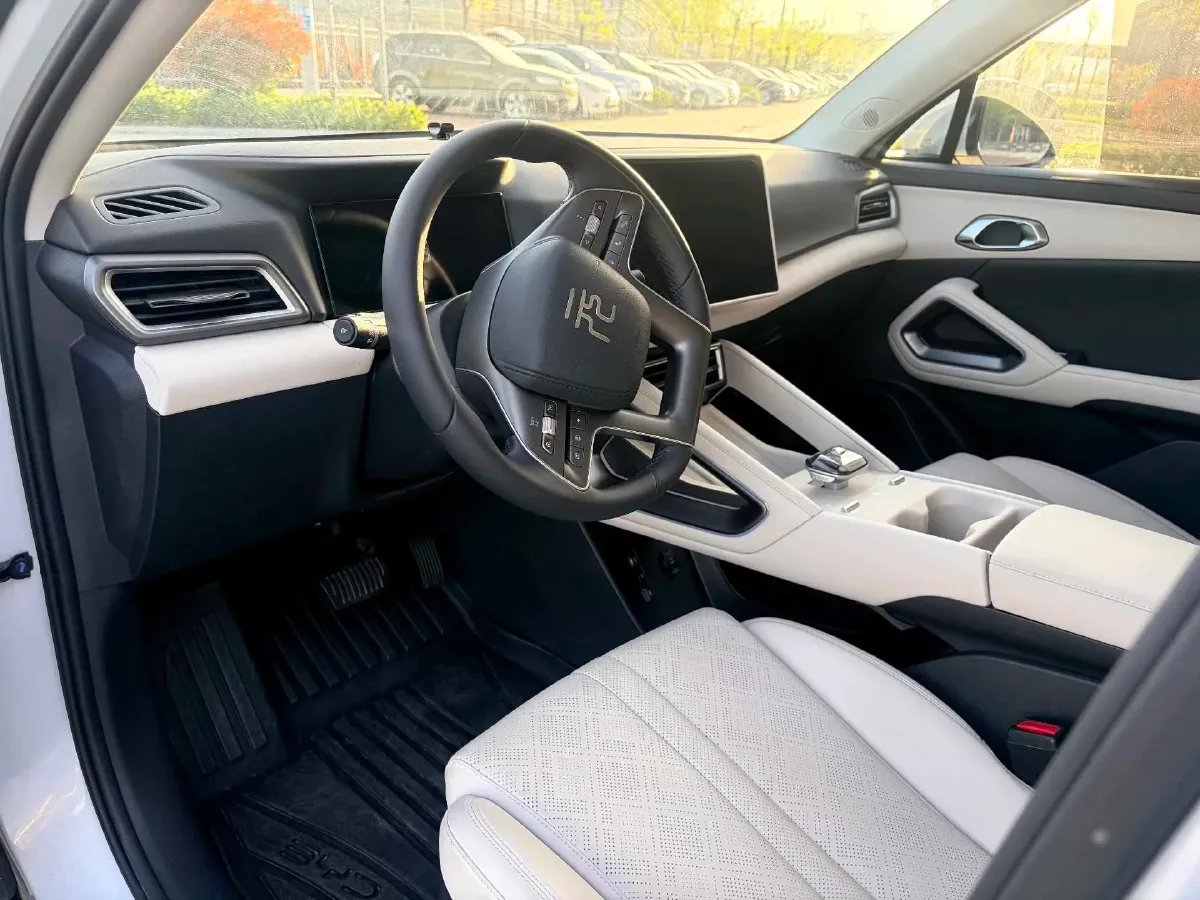 2024 BYD YuanUP BEV 45.12KWH,autocango,china used car exporter,china ev exporter,chinese used car exporter,chinese used ev exporter