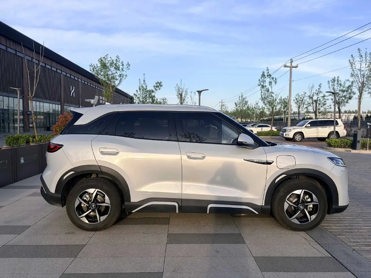 2024 BYD YuanUP BEV 45.12KWH,autocango,china used car exporter,china ev exporter,chinese used car exporter,chinese used ev exporter