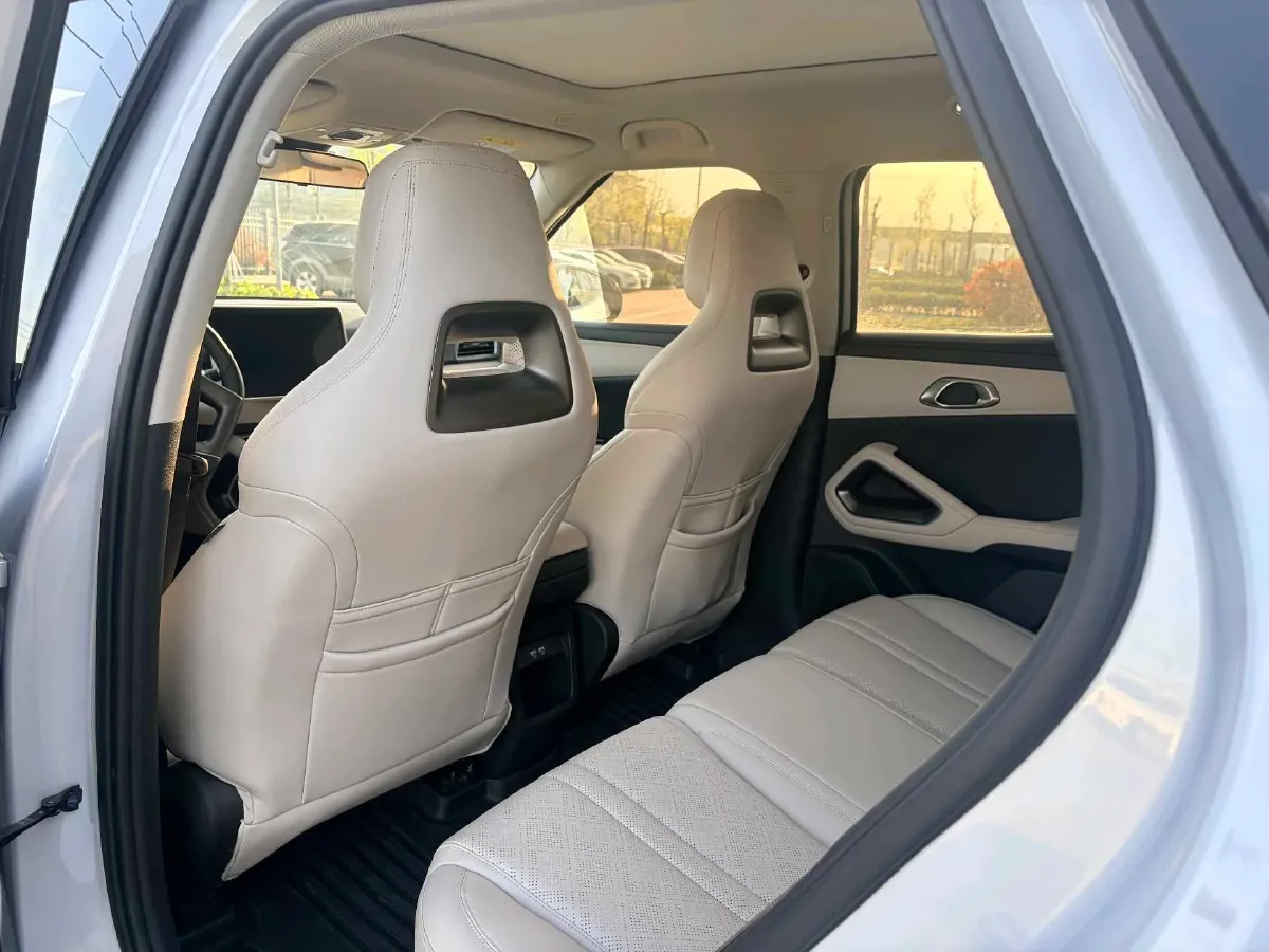 2024 BYD YuanUP BEV 45.12KWH,autocango,china used car exporter,china ev exporter,chinese used car exporter,chinese used ev exporter