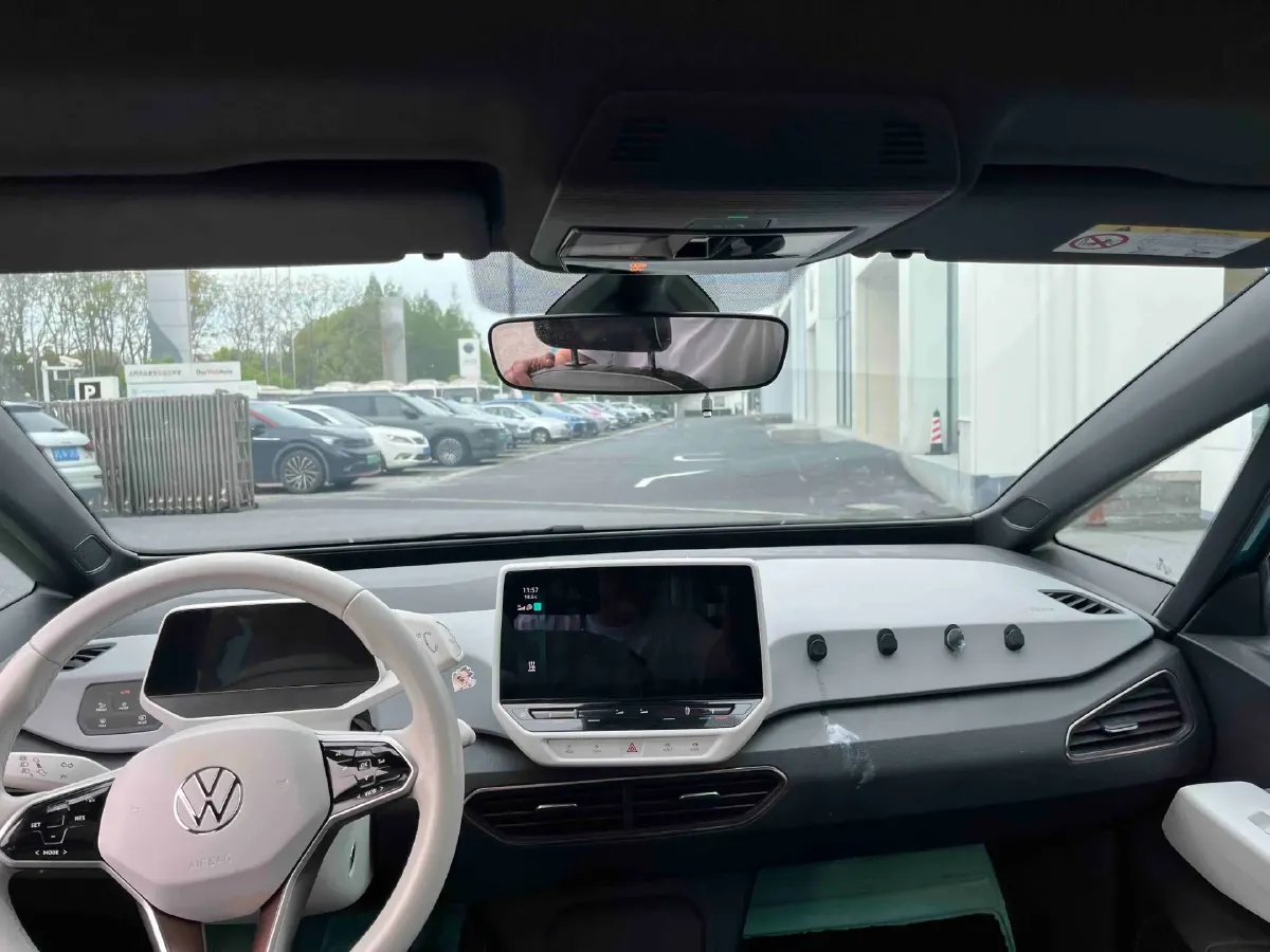 2022 Volkswagen ID.3 BEV 57.3KWH,autocango,china used car exporter,china ev exporter,chinese used car exporter,chinese used ev exporter