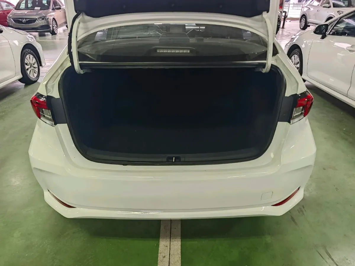 2022 Toyota Corolla 1.2T 116HP L4 CVT,autocango,china used car exporter,china ev exporter,chinese used car exporter,chinese used ev exporter