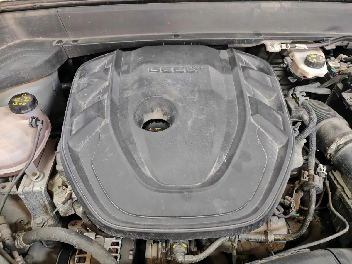 2021 Geely Monjaro 2.0T 218HP L4 7DCT,autocango,china used car exporter,china ev exporter,chinese used car exporter,chinese used ev exporter