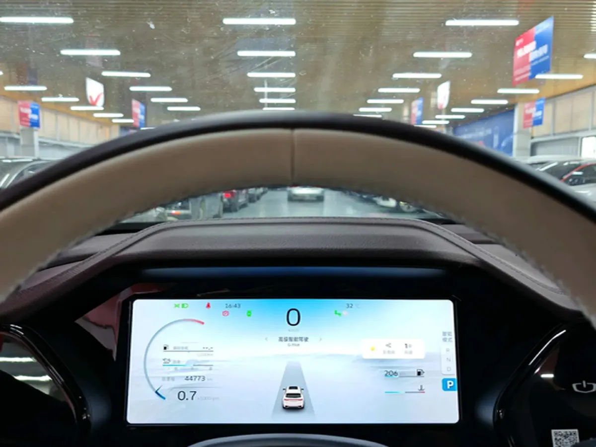 2021 Geely Monjaro 2.0T 218HP L4 7DCT,autocango,china used car exporter,china ev exporter,chinese used car exporter,chinese used ev exporter