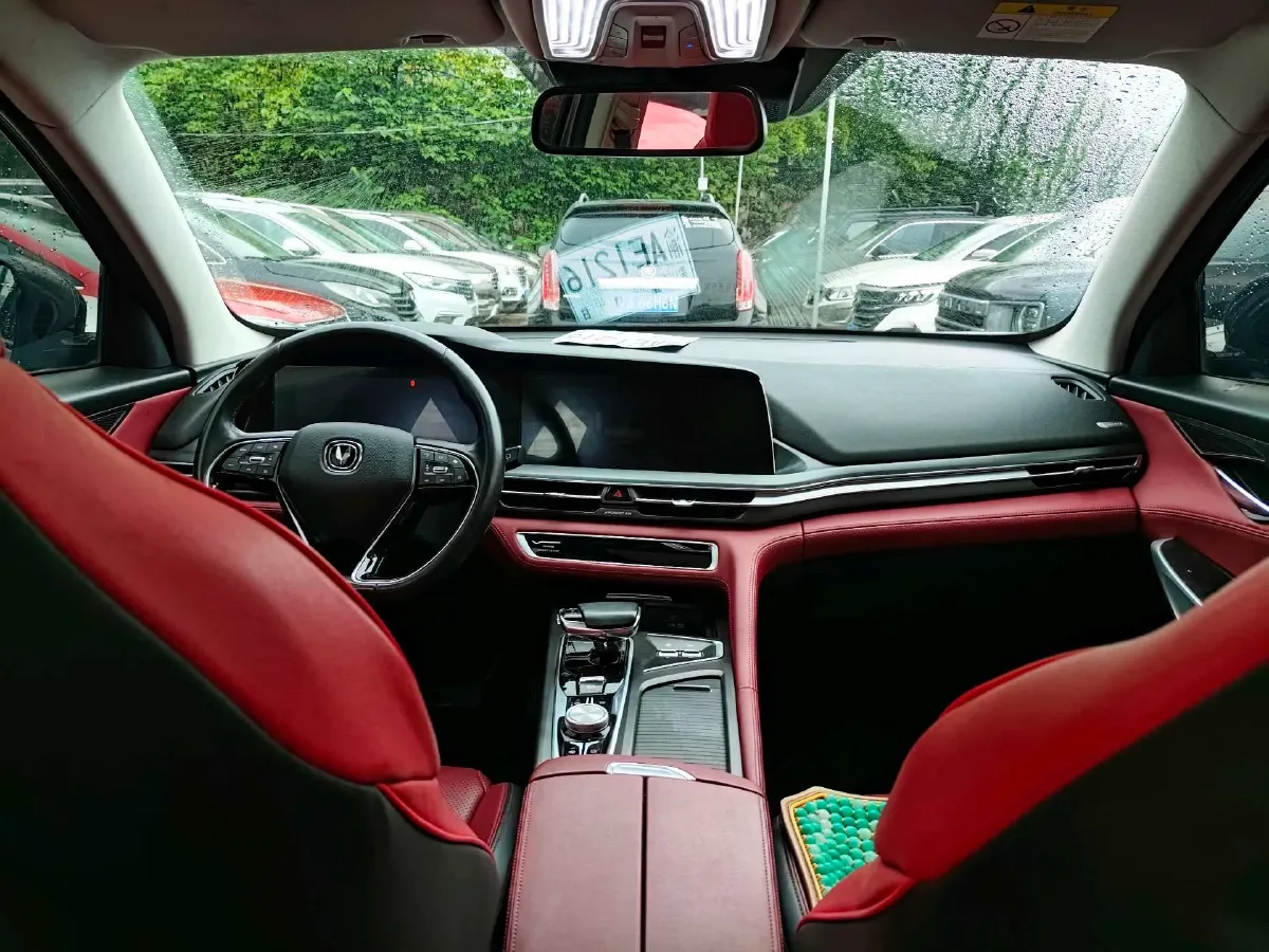 2022 ChangAn CS75 Plus 2.0T 233HP L4 8AT,autocango,china used car exporter,china ev exporter,chinese used car exporter,chinese used ev exporter