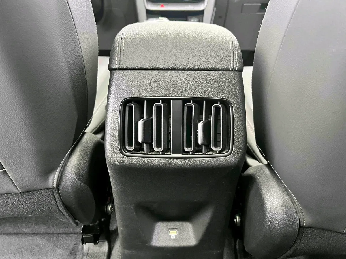 2021 Hyundai ix35 1.4T 140HP L4 7DCT,autocango,china used car exporter,china ev exporter,chinese used car exporter,chinese used ev exporter