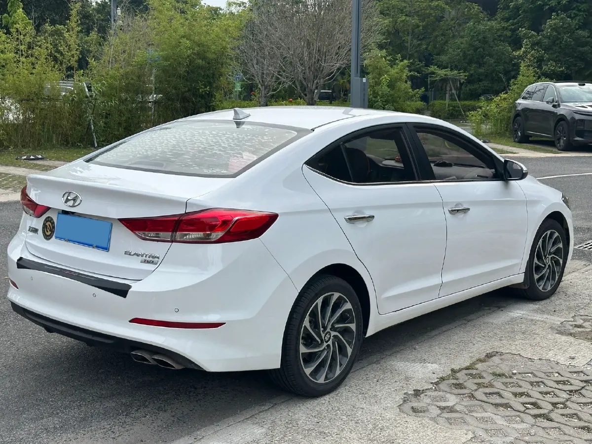 2019 Hyundai Elantra 1.4T 130HP L4 7DCT,autocango,china used car exporter,china ev exporter,chinese used car exporter,chinese used ev exporter