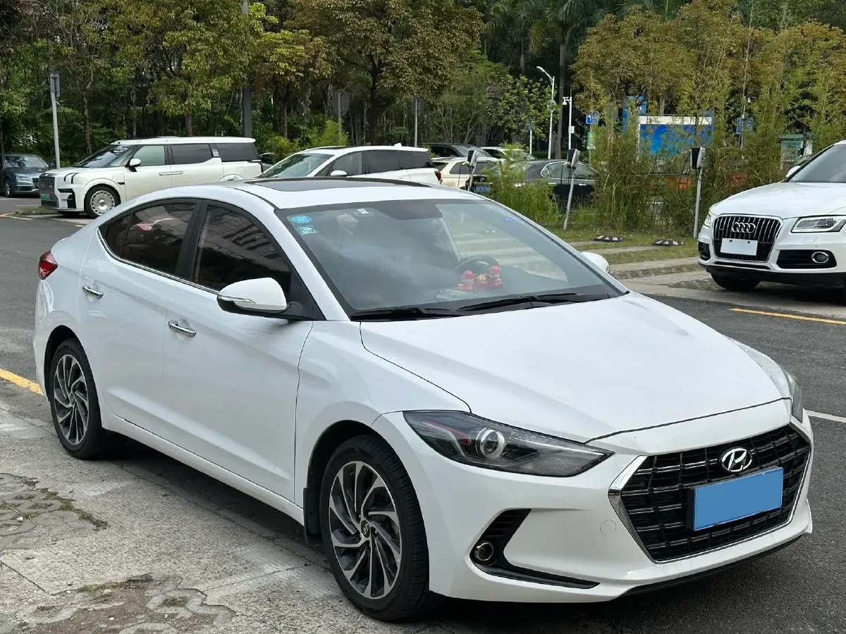 2019 Hyundai Elantra 1.4T 130HP L4 7DCT,autocango,china used car exporter,china ev exporter,chinese used car exporter,chinese used ev exporter