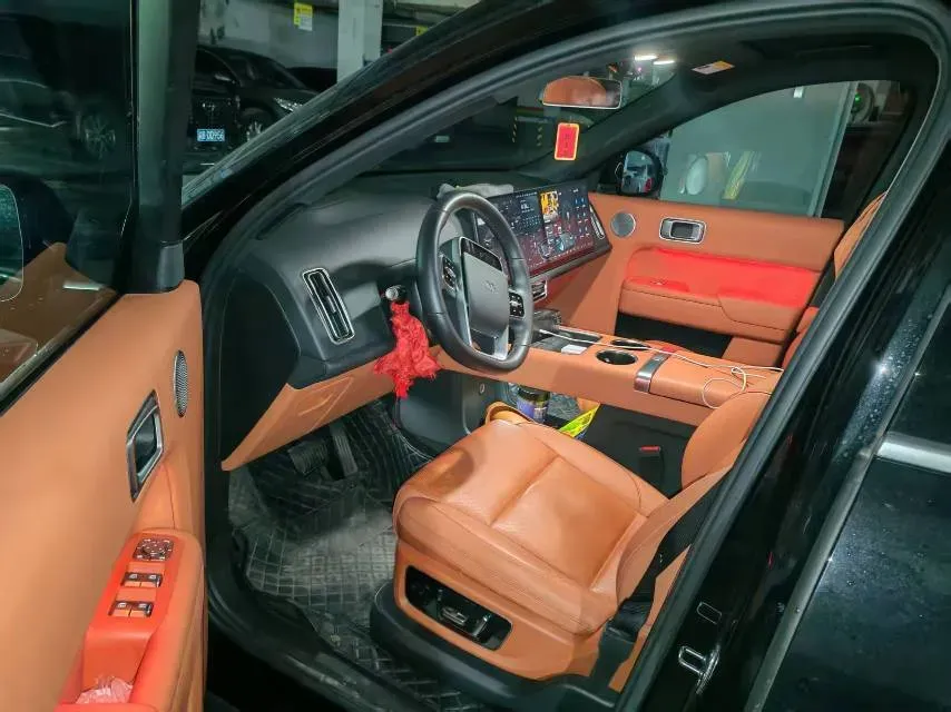 2024 Volvo S60 2.0T 197HP L4 7DCT,autocango,china used car exporter,china ev exporter,chinese used car exporter,chinese used ev exporter