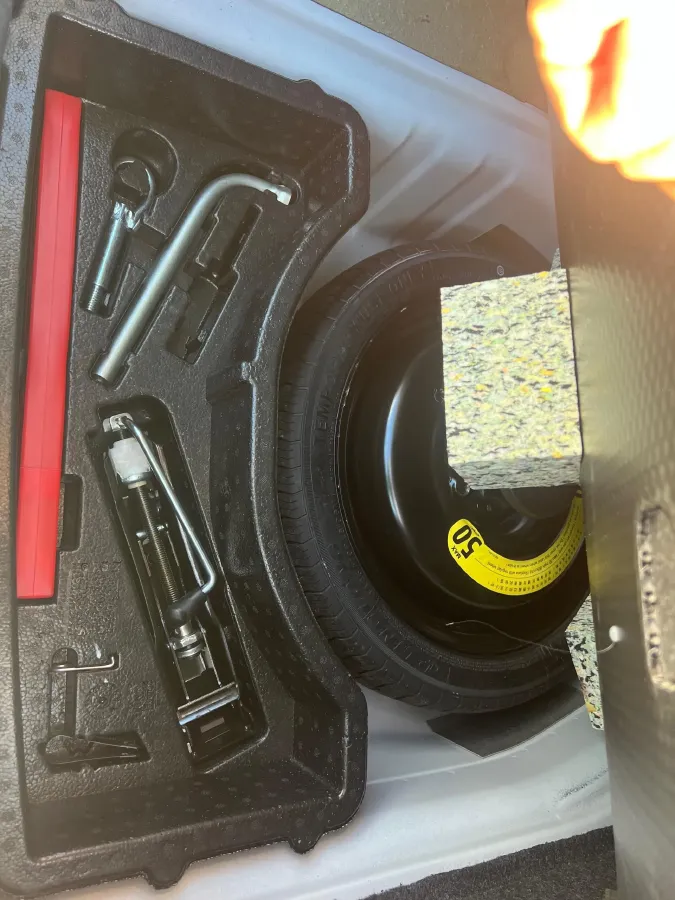 2019 Skoda Rapid Spaceback 1.5L 110HP L4 6AT,autocango,china used car exporter,china ev exporter,chinese used car exporter,chinese used ev exporter